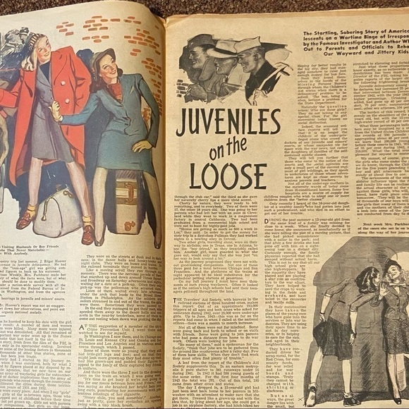 American Weekly April 16, 1944 issue. Filled with WWII-era entertainment + news. - Picture 4 of 9